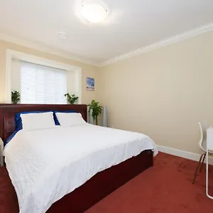 Cambie & 61st Ave Homestay Homestay Vancouver